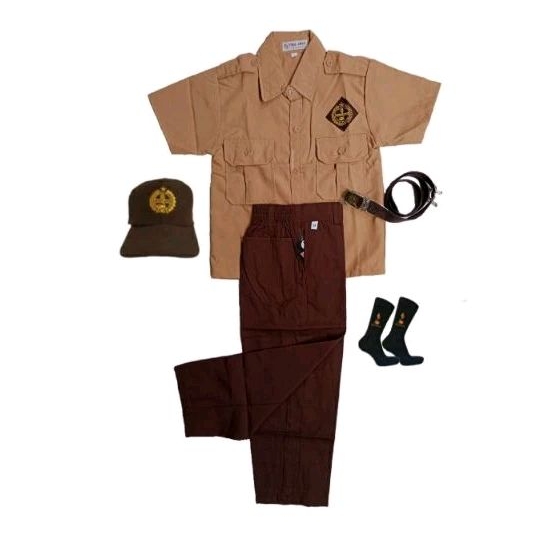 setelan lengkap seragam pramuka penggalang SD laki laki.kemeja lengan pendek dan celana panjang sert