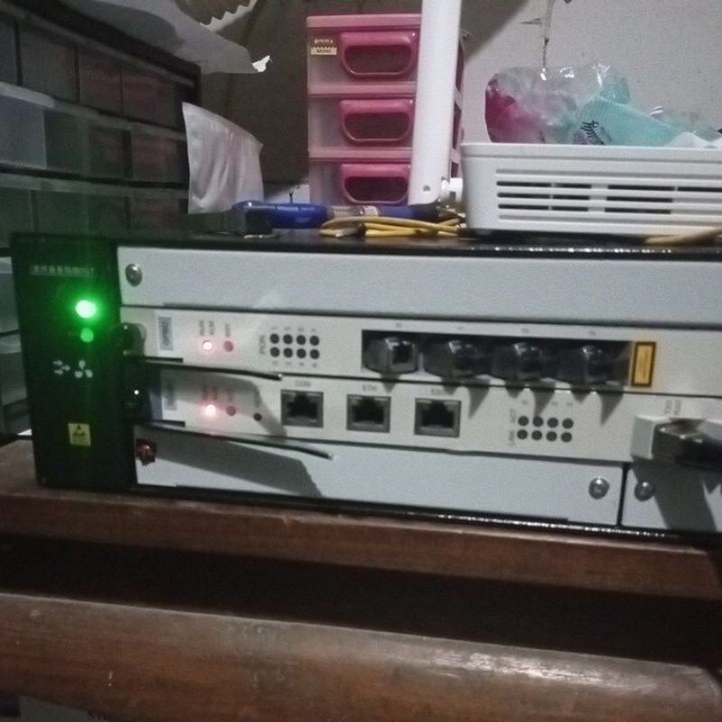 OLT HUAWEI GPON MA5680T 1G 8PON