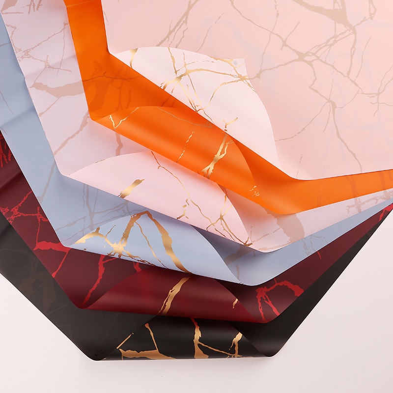 

(5 LEMBAR) Cellophane motif marble gold / kertas wrapp flower thunder theme