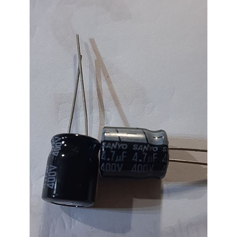 SANYO CAPACITOR 4.7 UF 400V