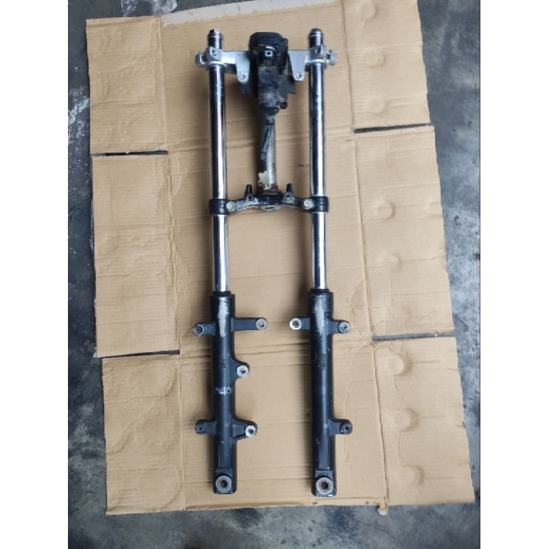 Shock Skok Depan Kanan Kiri + Segitiga Honda Sonic 150 LED Asli ORI Original AHM K56 Copotan Motor