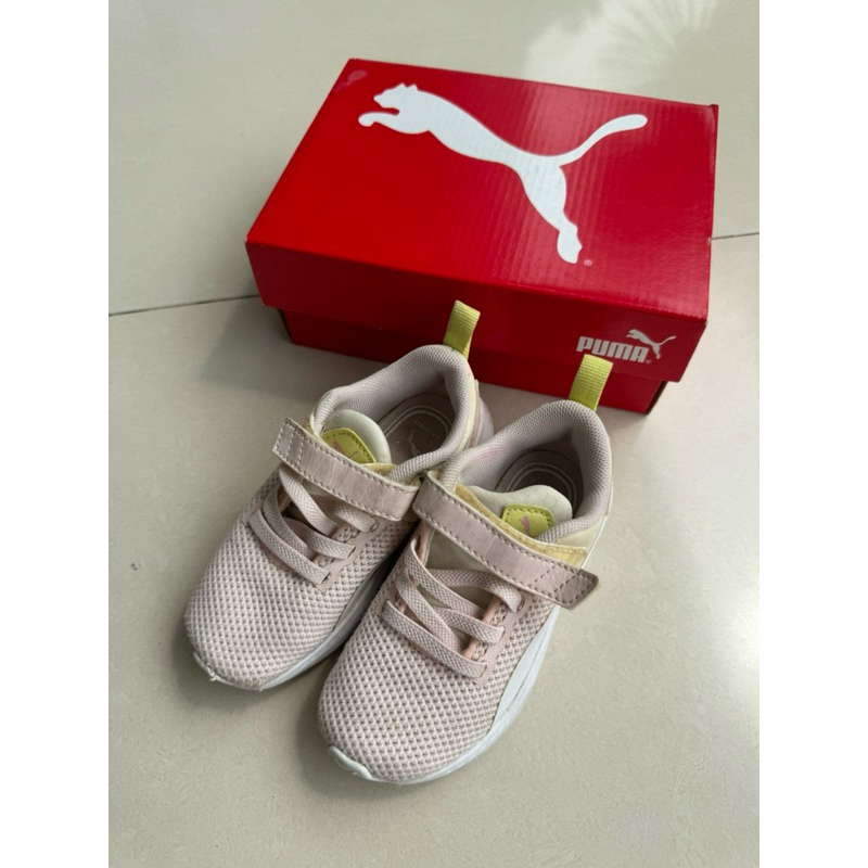 Preloved - puma pink shoes - toddler