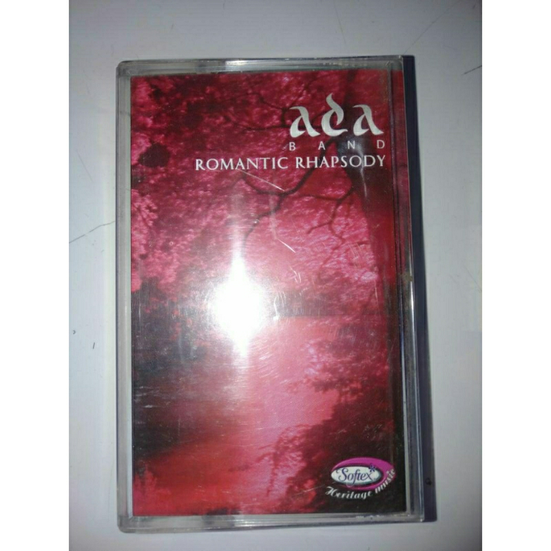 Kaset Pita Ada Band Romantic Rhapsody