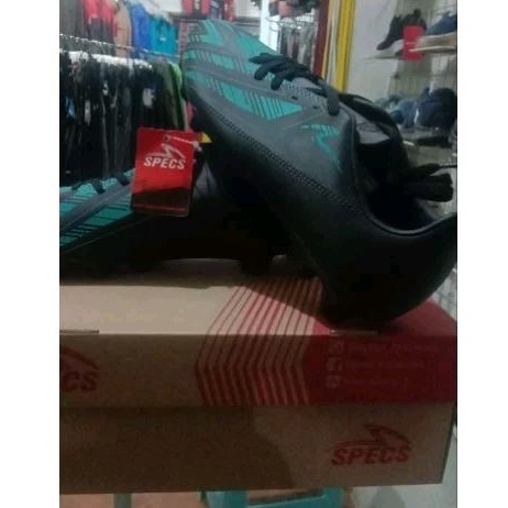 sepatu bola ori specs