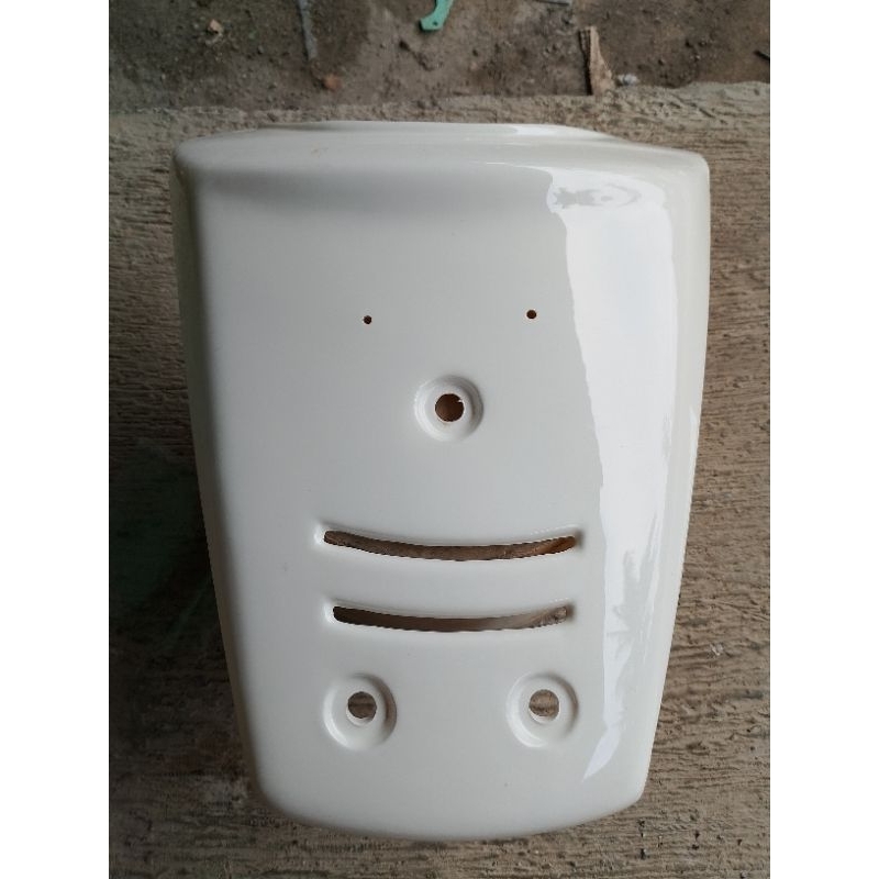 panel depan supra tossa jialing warna putih