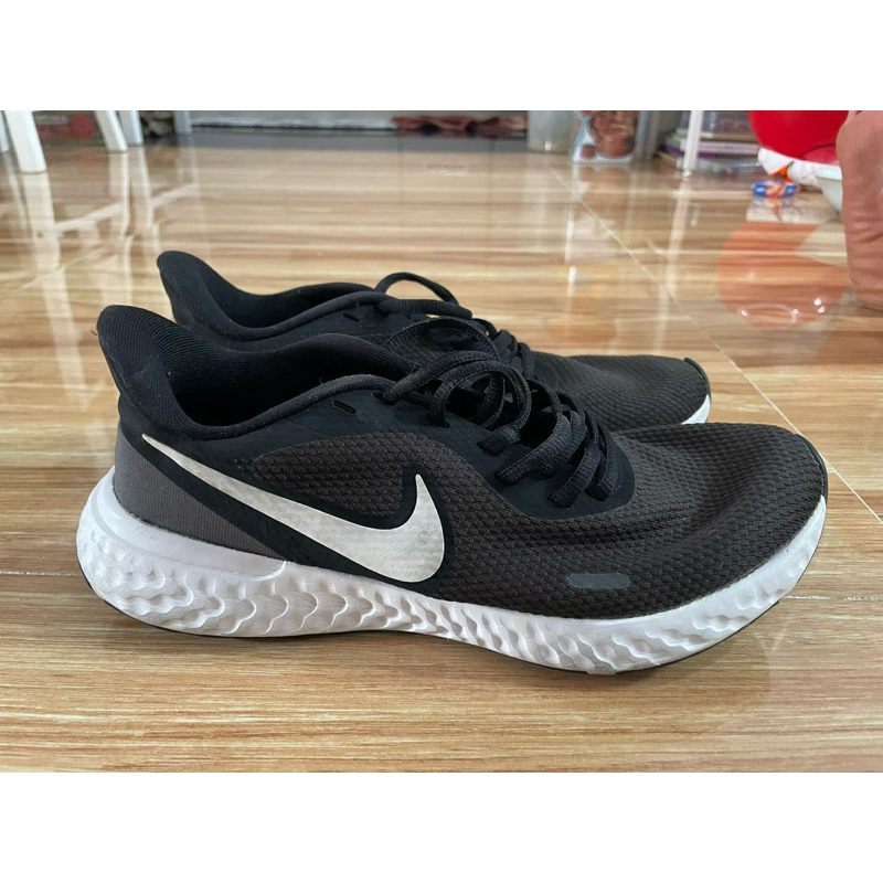 preloved sepatu lari running shoes runing shoe sandal kerja kantor cowok cewek unisex cowo cewe pl s