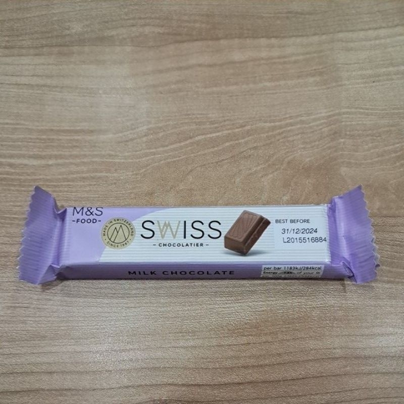 

MARKS & SPENCER M&S FOOD Swiss Chocolatier Milk Chocolate Bar 50g