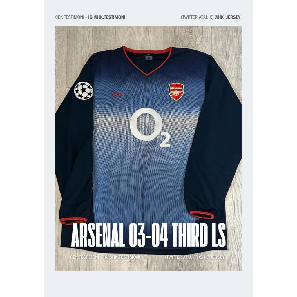 SEBUAH JERSEY SEPAK BOLA ARSENAL 2003-2004 THIRD LONGSLEEVE