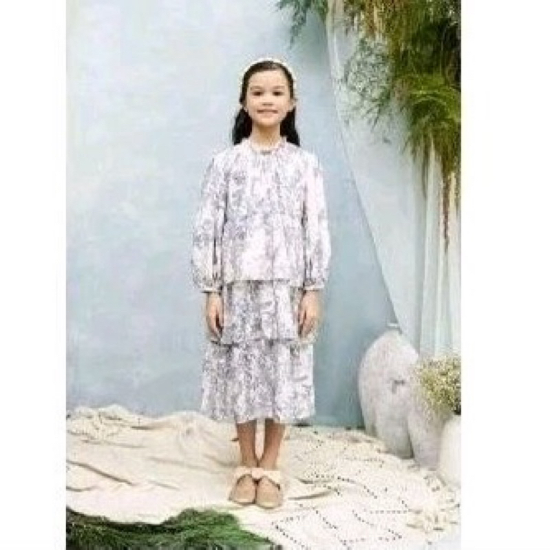 PRELOVED KALEA DRESS GIRL FOREST CREAM SIZE 2 WEARING KLAMBY