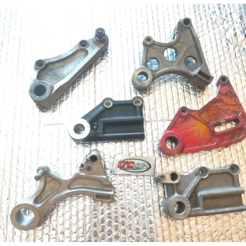 Braket kaliper belakang Moge breket dudukan kaliper original