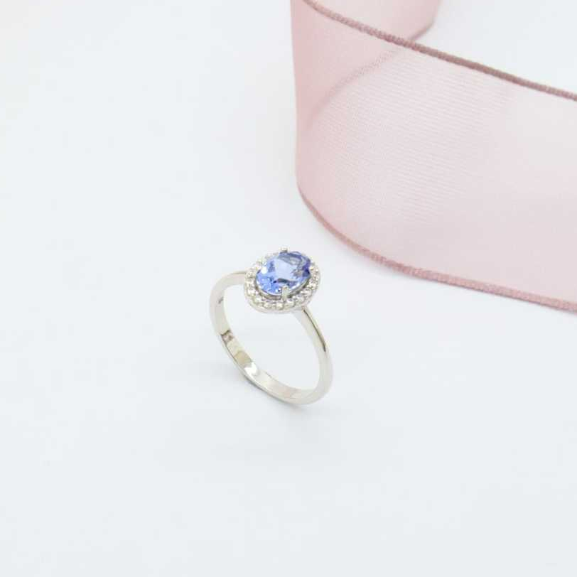 Cincin WG Deep Royal Collection RI221341 SDW Gold 18K