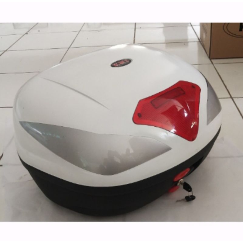 Box Motor belakang KMI 902 Putih