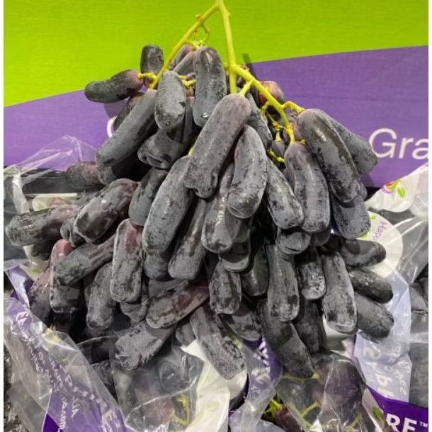 

Anggur Sweet Saphire 500gram