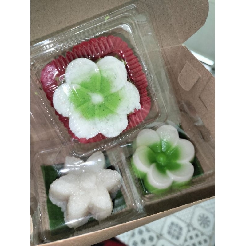 

Paket Snack Box isi 3kue