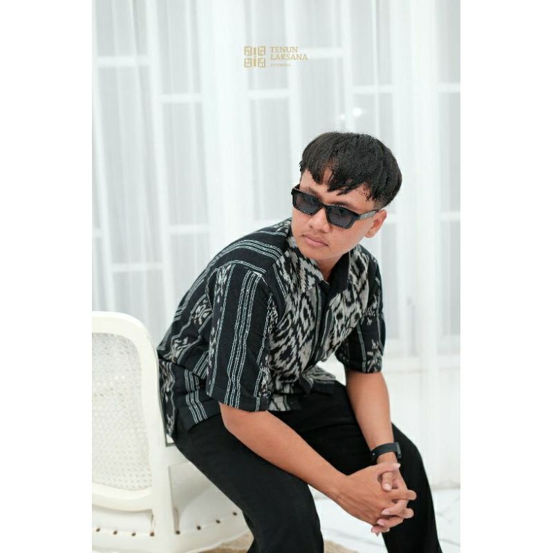 KEMEJA TENUN Kemeja Batik berkualitas tenun troso tenun etnik tenun ntt ntb sumbawa