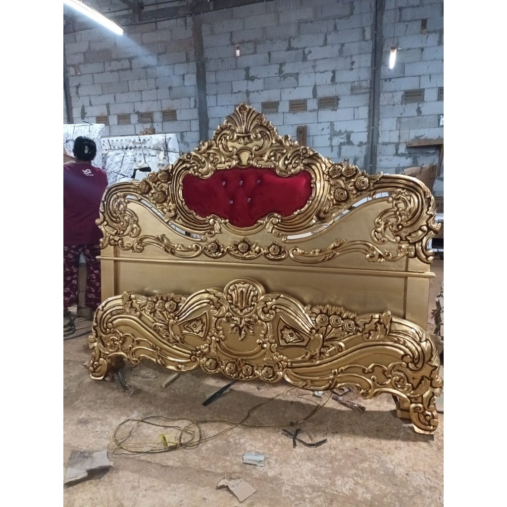 Ranjang tidur jati ukir jepara