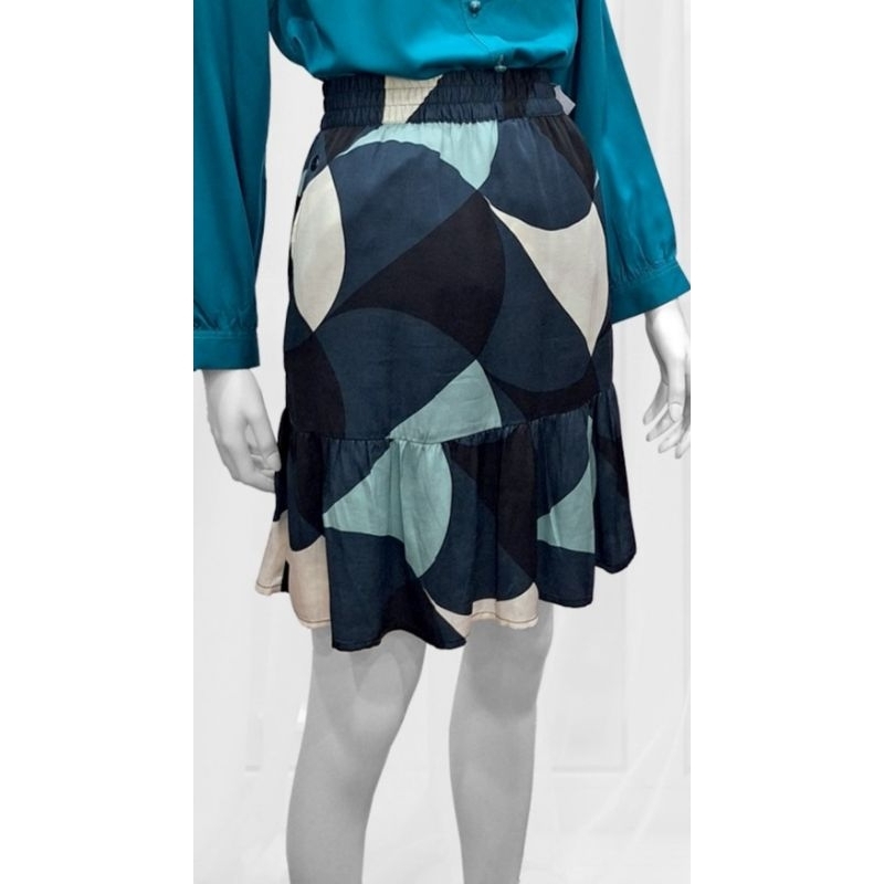 .FASHION VILLAGE ROK PENDEK BAHAN SATIN HALUS DEWASA