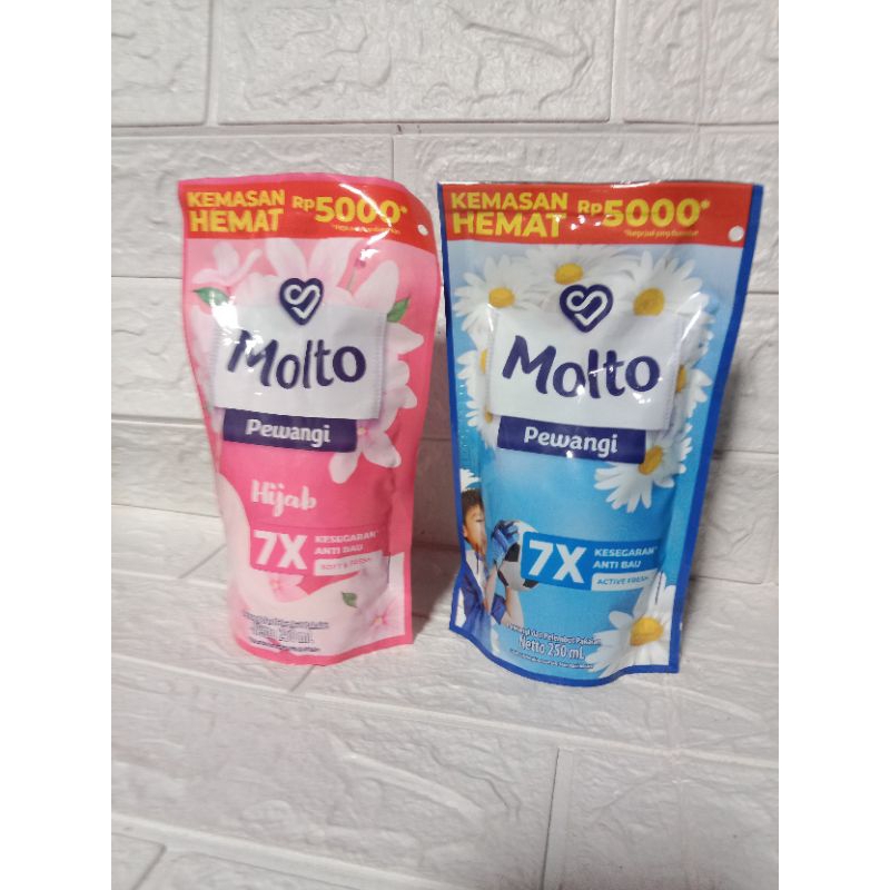 Molto Pewangi Kemasan 5000