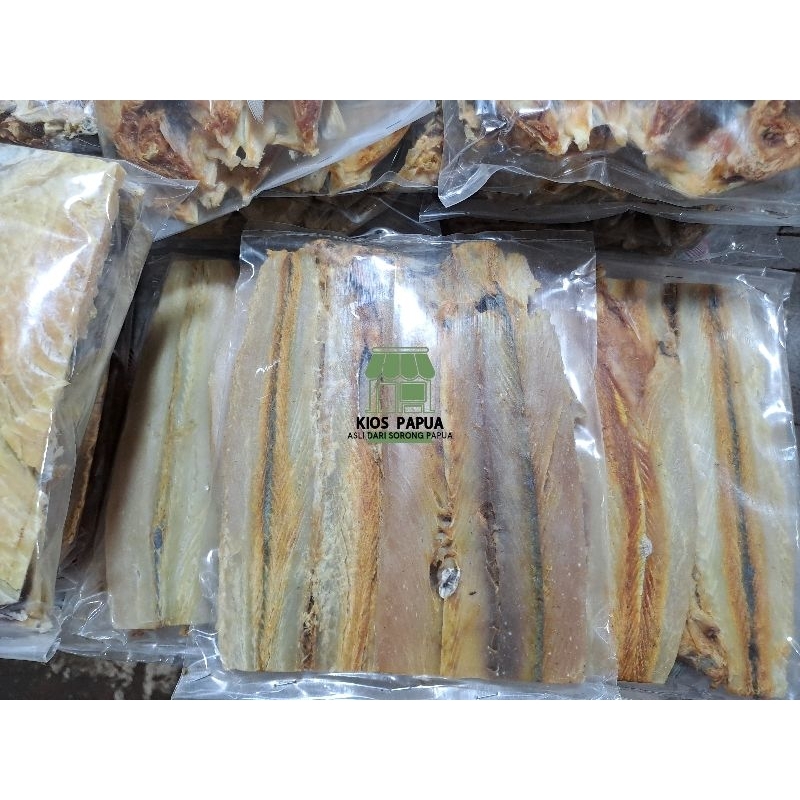 

Tengiri ikan asin asli Papua