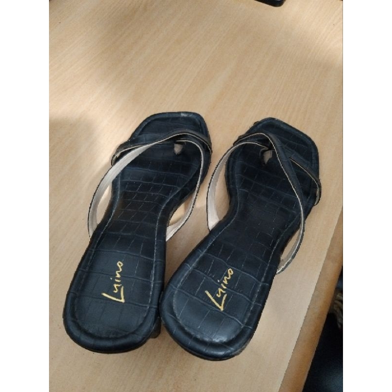 [PRELOVED] HIGH HEELS BY LUINO WARNA HITAM