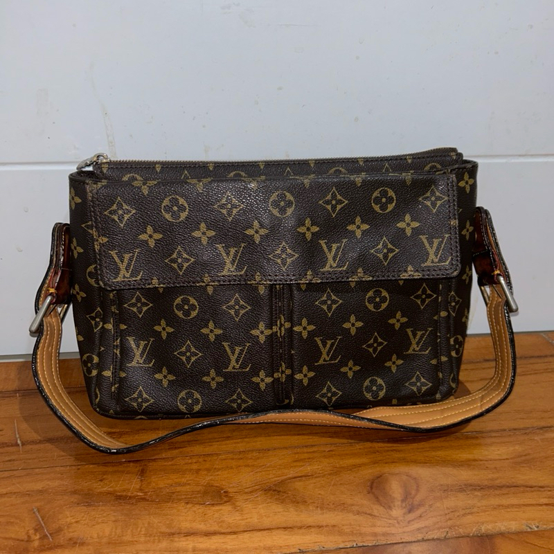 preloved lv louis vuitton monogram shoulder bag