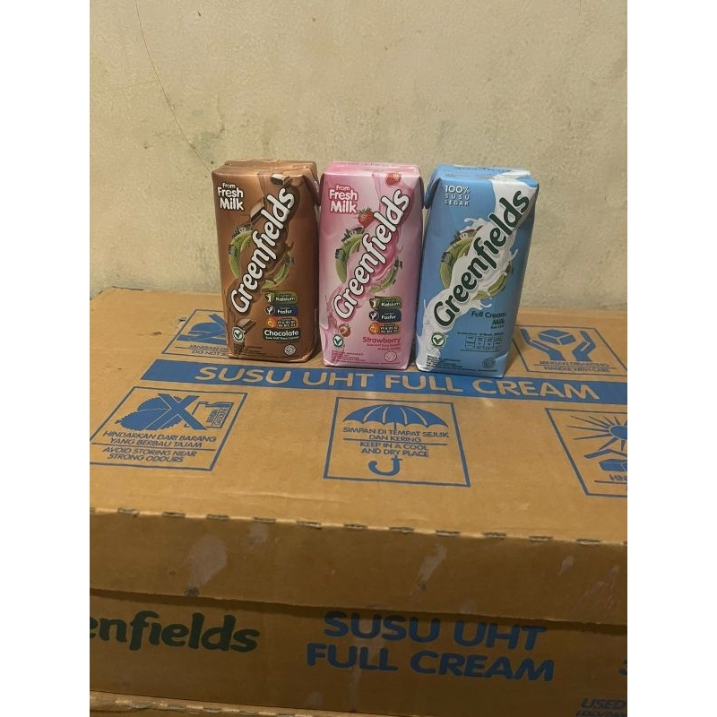 

SUSU GREENFIELDS COKLAT FULLCREAM STRAWBERRY 200ML SATUAN