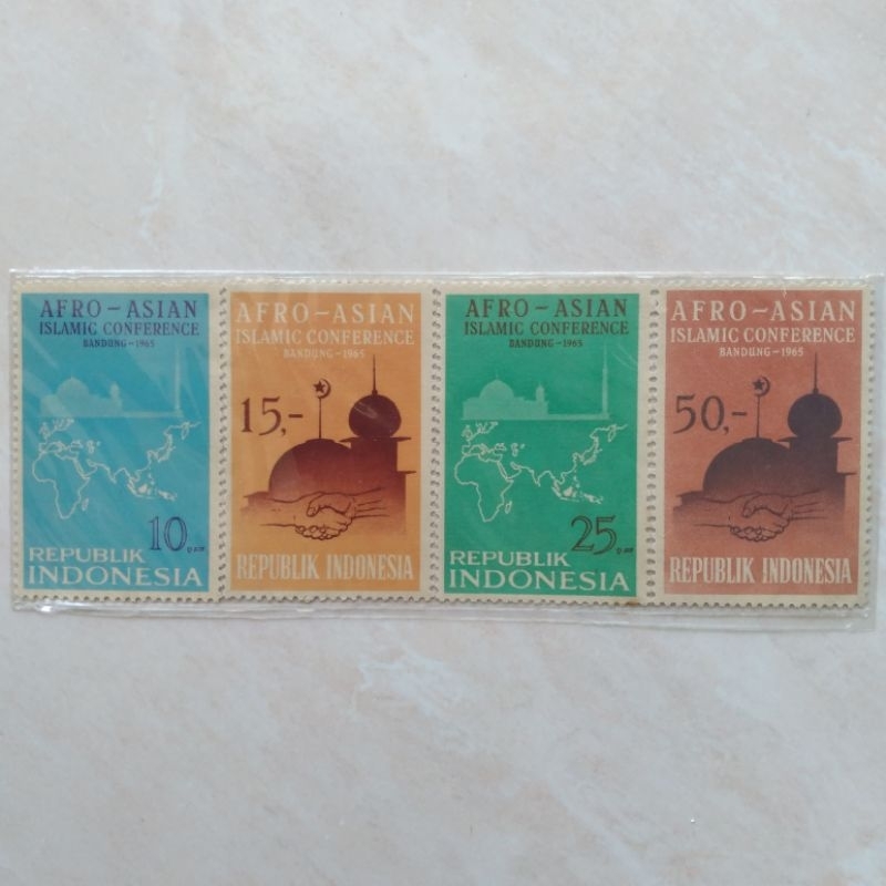 

Perangko Prangko Kuno Set Seri Konperensi Islam Asia Afrika 1965 - YN1536