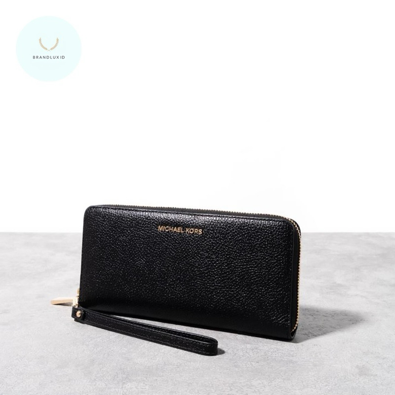 Michael Kors Travel continental wristlet wallet leather