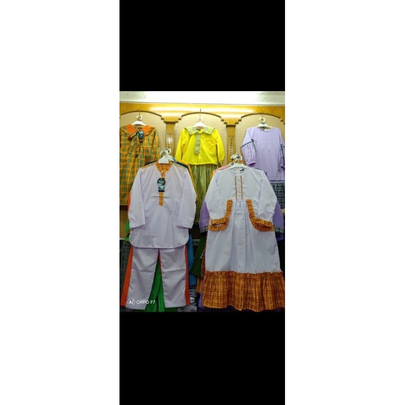 seragam muslim anak paud TK putih motif list kotak orange