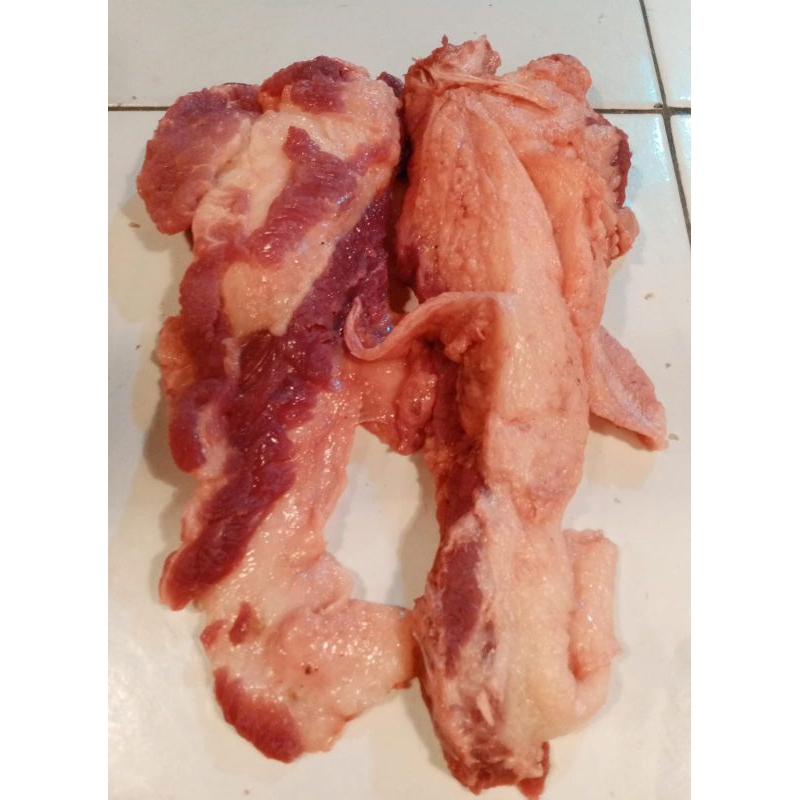

Sandung lamur brisket sapi segar lokal 1kg
