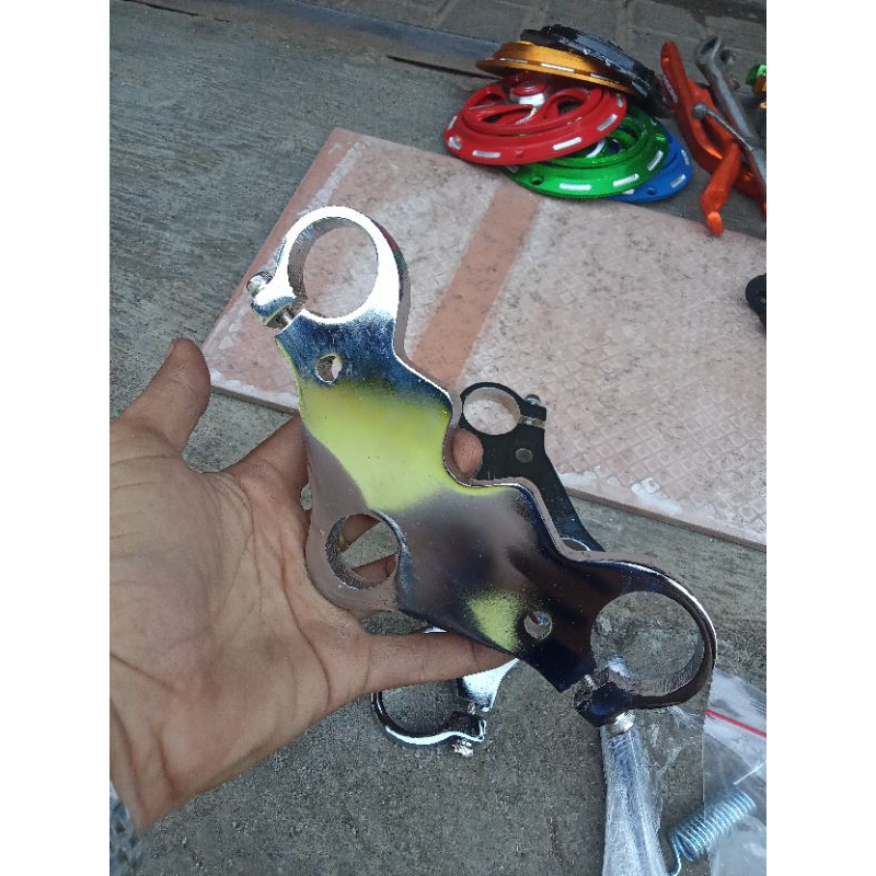 Segitiga T atas GL/Segitiga T atas GL besi 12 mili crom/segitiga shok depan gl MP tiger