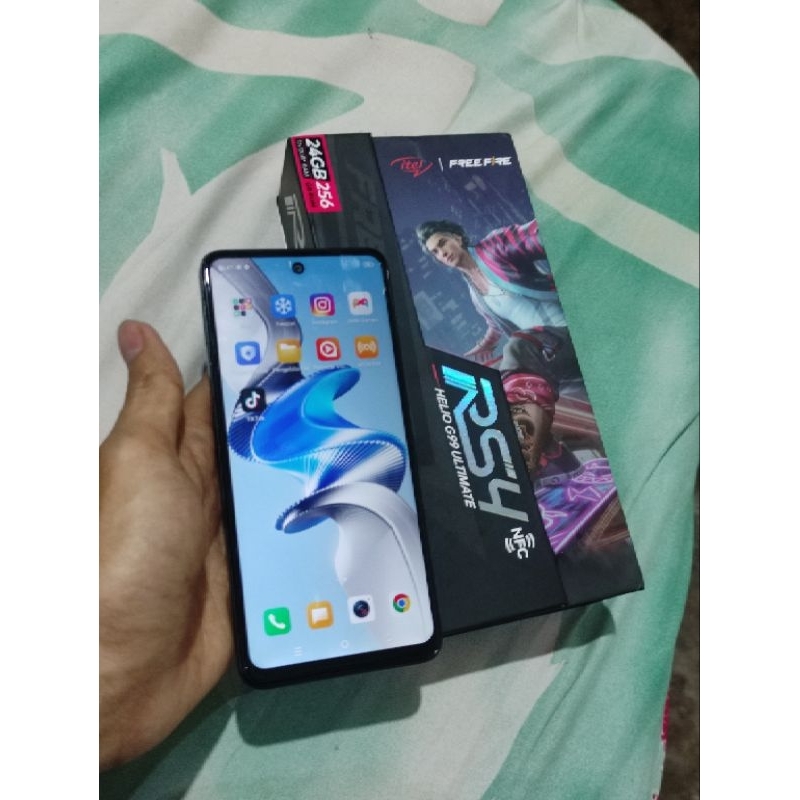 itel Rs4 12/256 second
