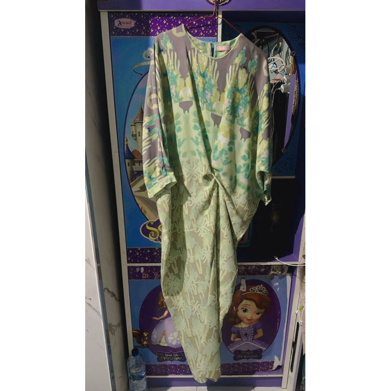 Riamiranda dress model kaftan