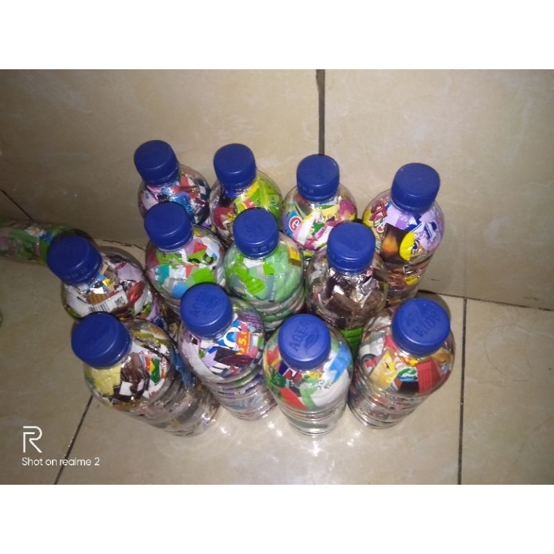 ecobrick botol Aqua 600 ml berat _+200 gram