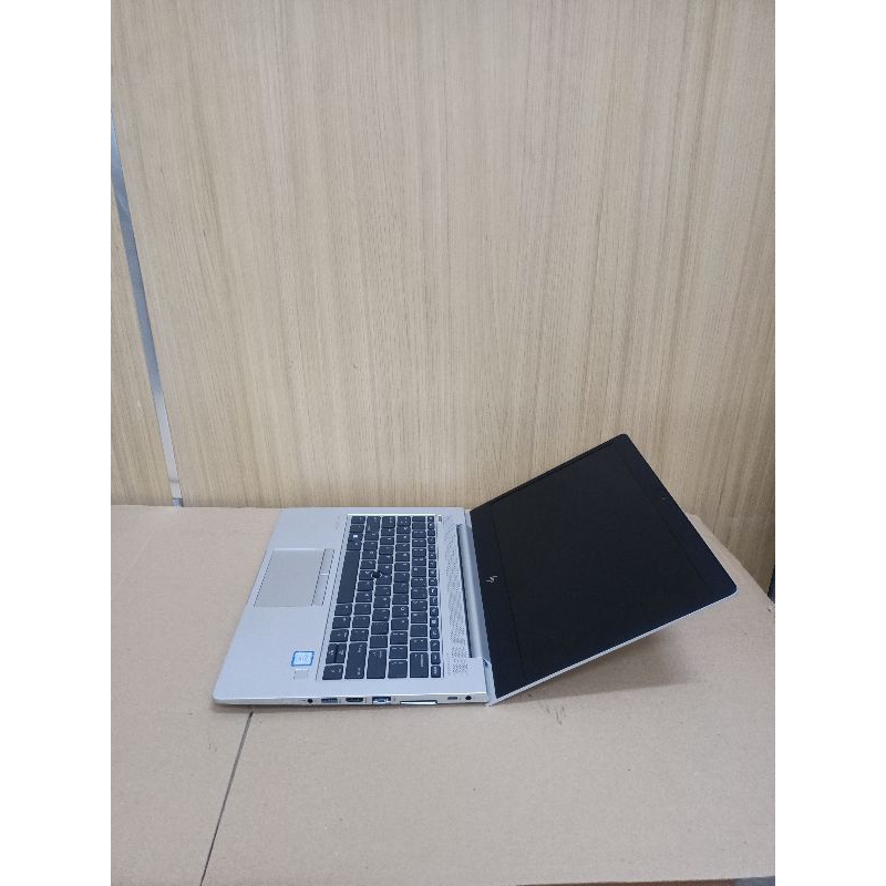 laptop hp Elitebook 830 G5 Intel core i7