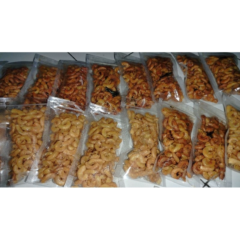 

kerupuk pedas