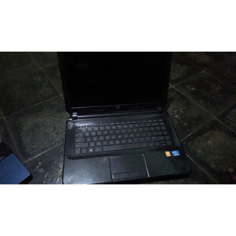 laptop hp dan Toshiba kondisi matot