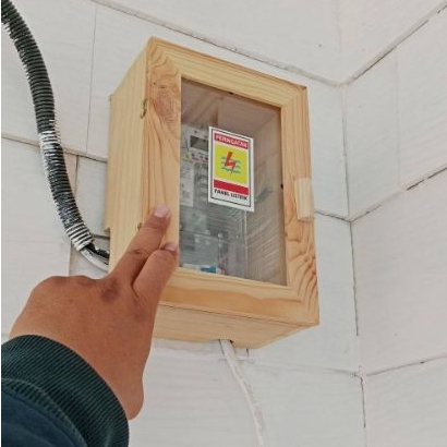 TERMURAH Box meteran listrik / Box KWH / Tutup cover meteran / Listrik token / kayu pinus / jati bel