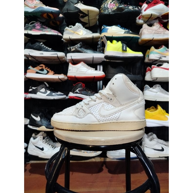 SEPATU SON OF FORCE MID WHITE