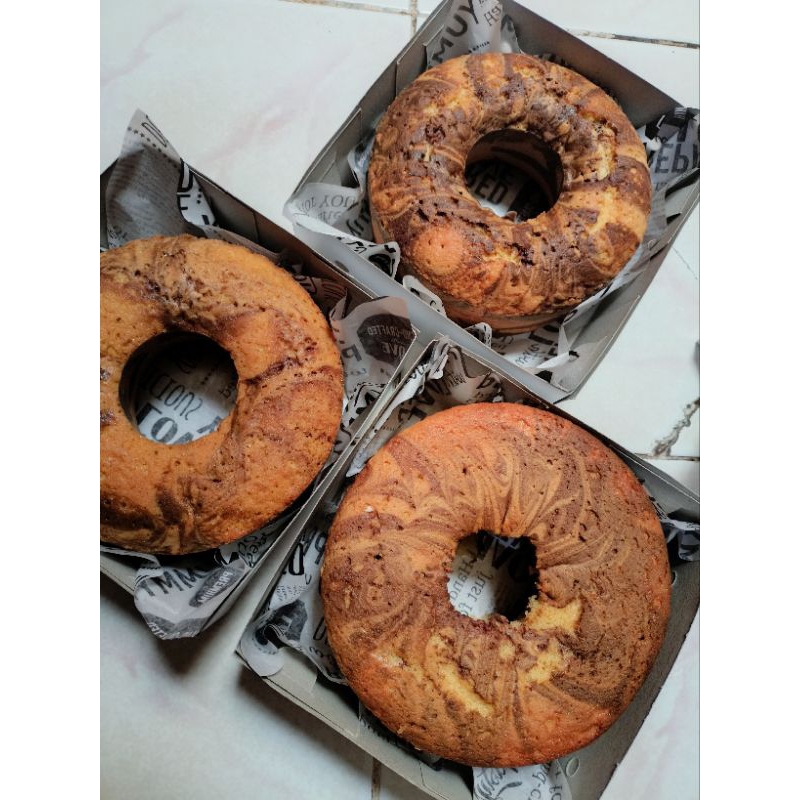 

Bolu Marmer Jadul Diameter 20cm/Bolu Marble Cake Lembut/Kue Bolu Lembut