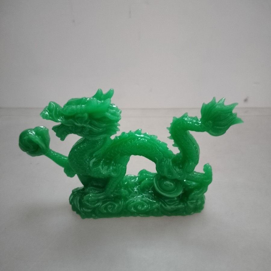 patung naga mutiara feng shui giok green dragon