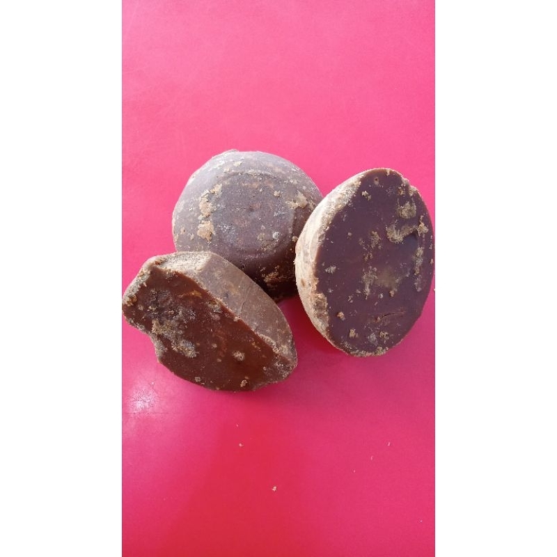 

Gula merah 1/2kg-1/4kg