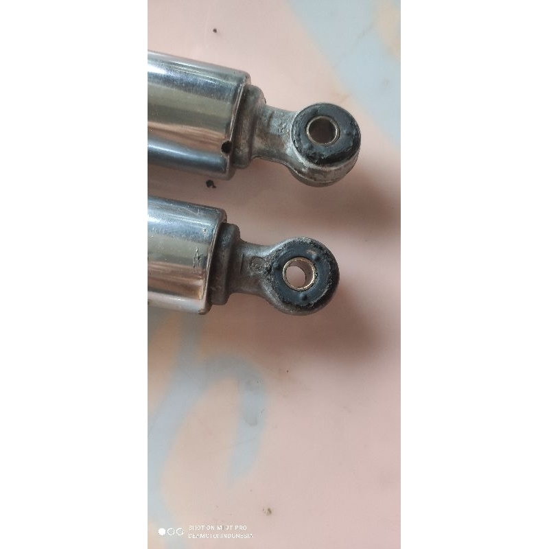 skok belakang/shock breaker belakang Yamaha Alfa original