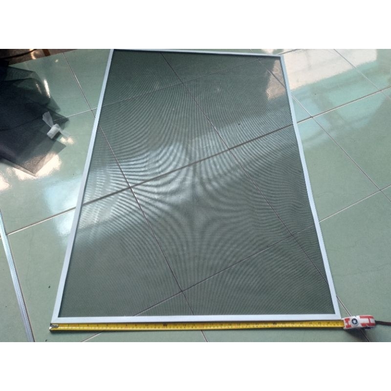 kasa nyamuk costum / jendela