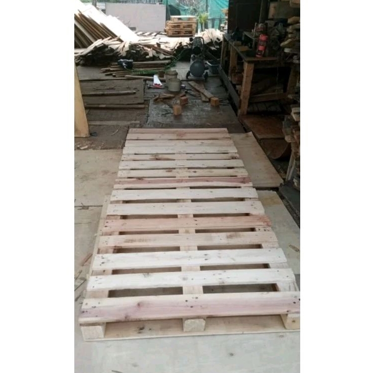 Palet Kayu alas kasur
