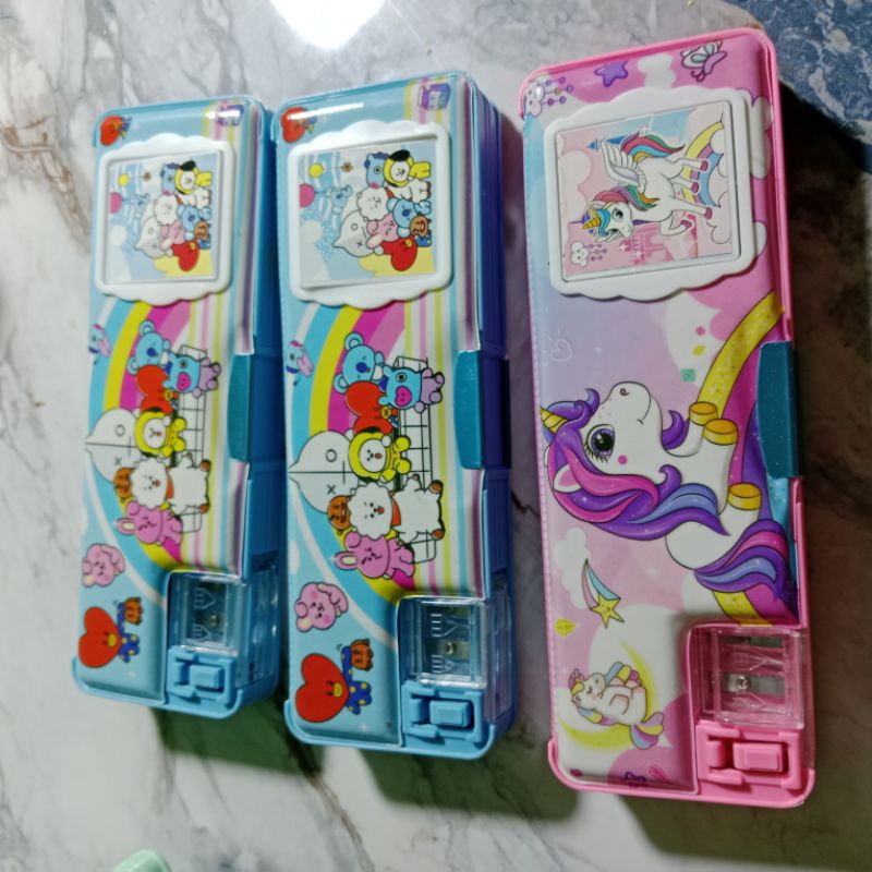 

kotak pensil unicorn glitter