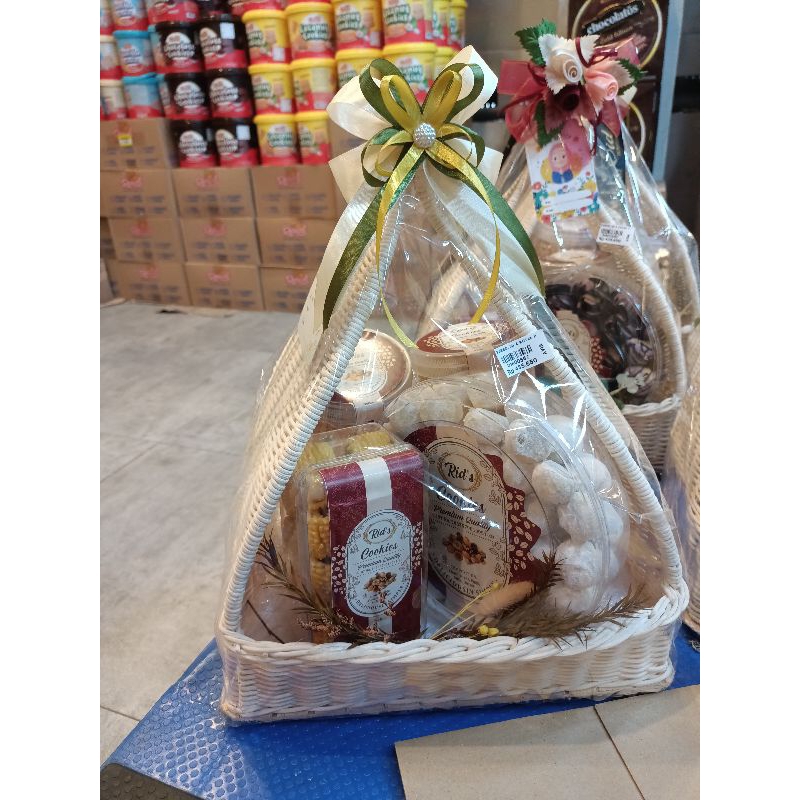 

Pita Hampers Murah/Pita Satin Jadi/Pita 3 Layer