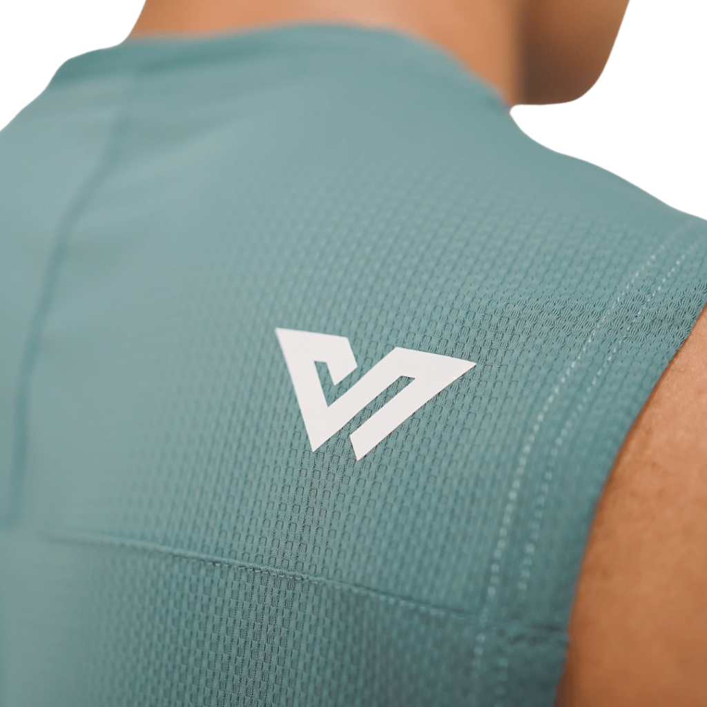 HOT PRODUCT WHITTAKER LUXE DEEP CUT #2108 / DEEP CUT / TANK TOP / KAOS SINGLET