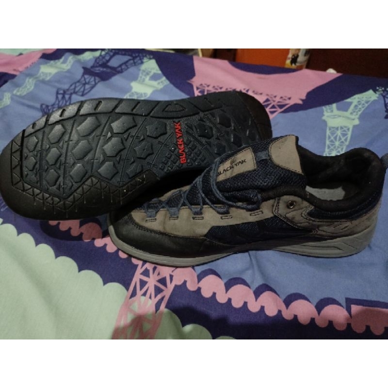 Sepatu Hiking Blackyak