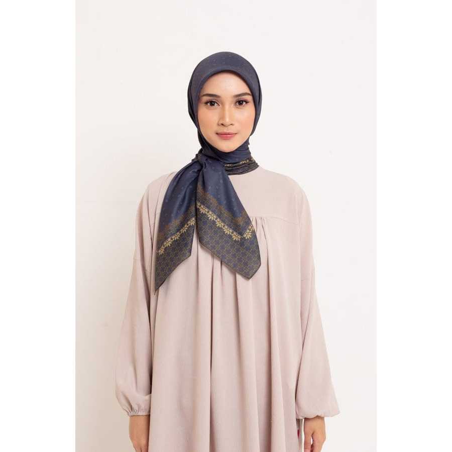 DAUKY SEGI EMPAT MOTIF HIJAB SEGI EMPAT MOTIF TERBARU BAHAN HALCYON CLASSIC SCARF BAHAN VOAL WARNA B